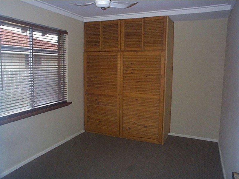 1/7 Loris Way, Kardinya WA 6163