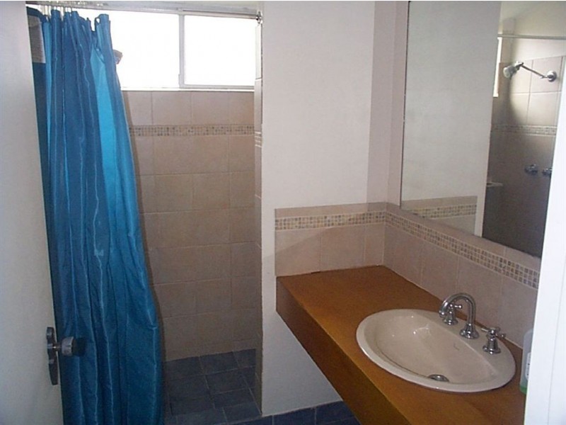 1/7 Loris Way, Kardinya WA 6163