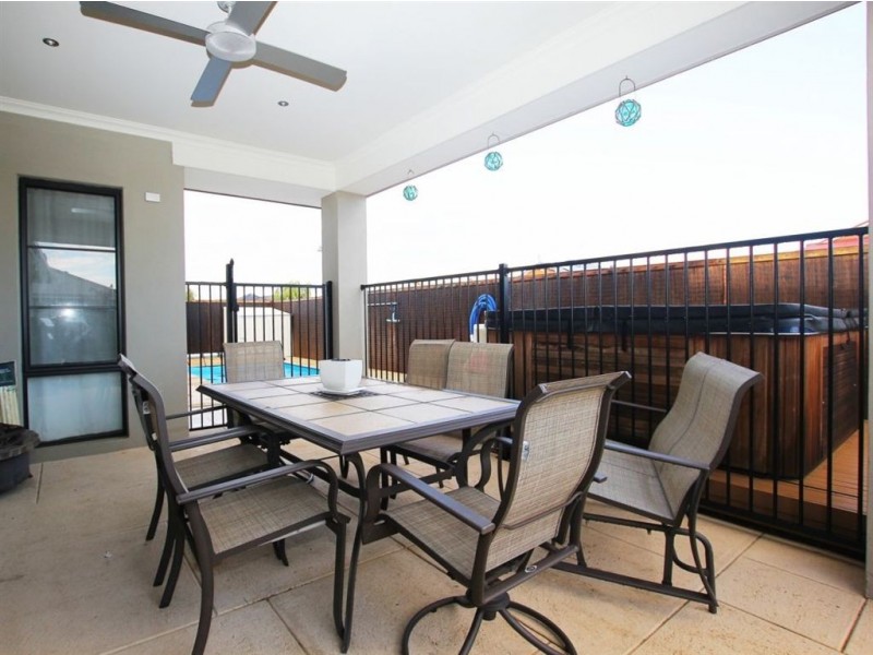 10 Conimbla Lane, Aubin Grove WA 6164