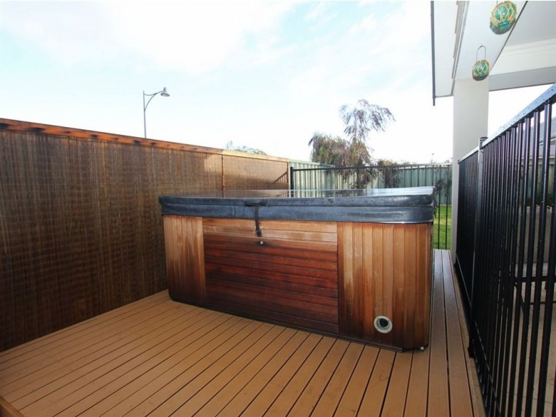 10 Conimbla Lane, Aubin Grove WA 6164