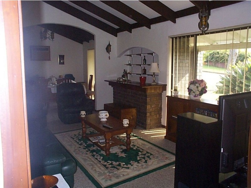 2 Riches Way, Bull Creek WA 6149
