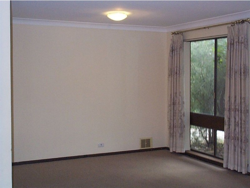 6 Irwin Street, Leeming WA 6149