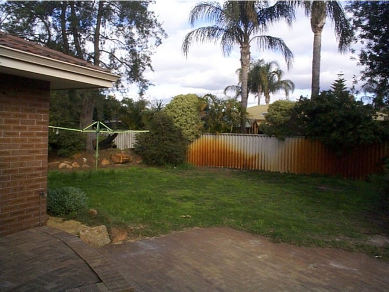 6 Irwin Street, Leeming WA 6149