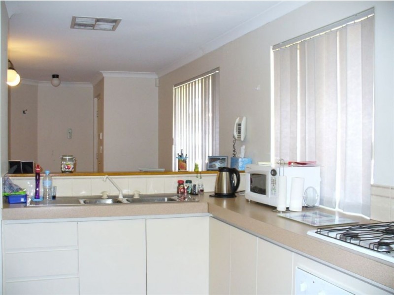 1/7 Chapman Road, St James WA 6102