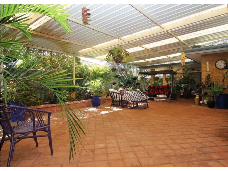 36 Derwent Crescent, Success WA 6164