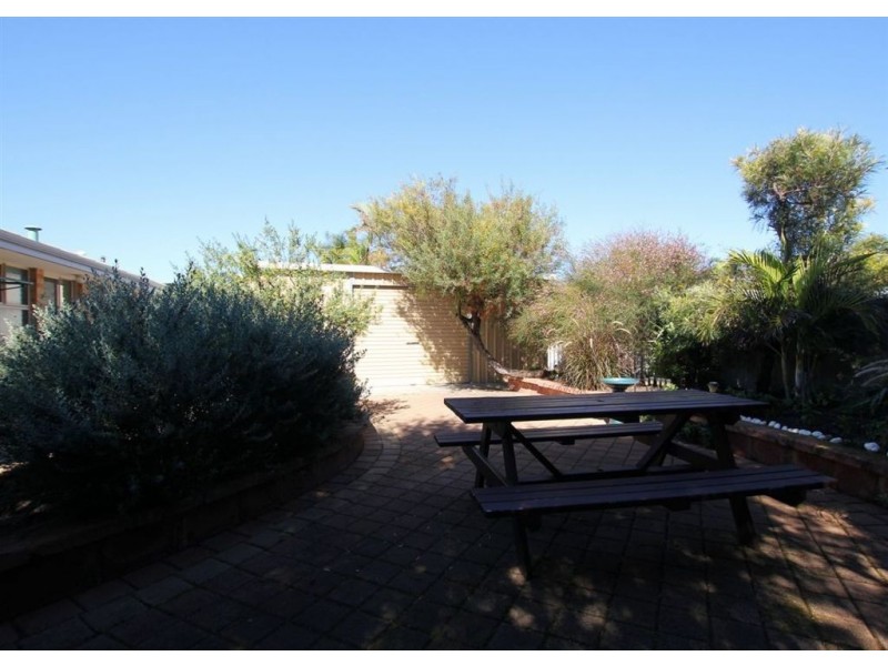 36 Derwent Crescent, Success WA 6164