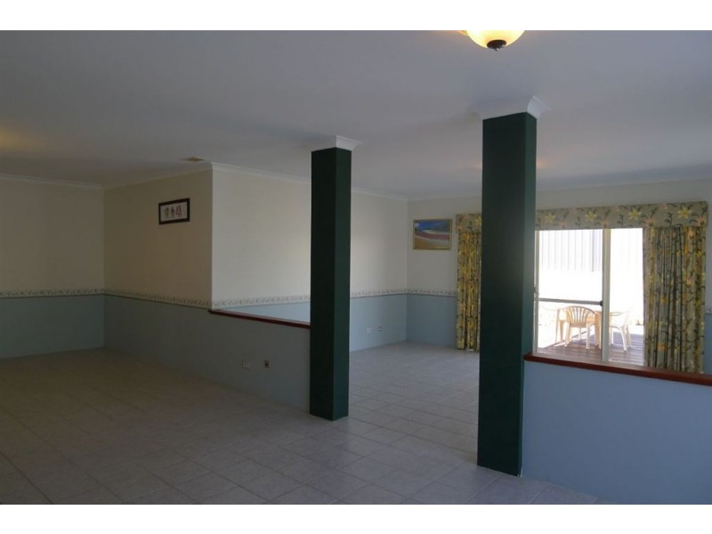 7 Spelthorne Way, Wellard WA 6170