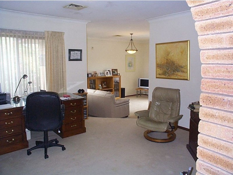 3 Minchin Place, Bull Creek WA 6149