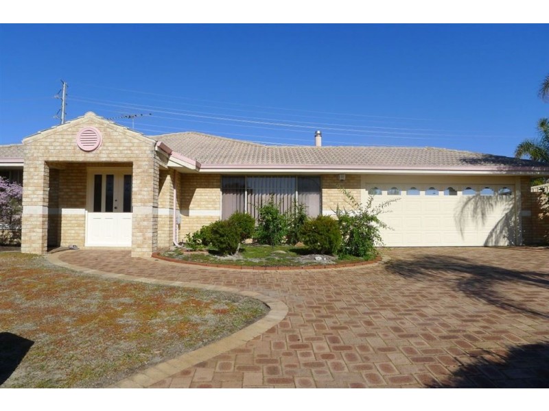 7 Chipper Close, Leeming WA 6149