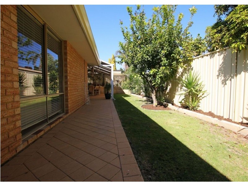 16B Passey Place, Kardinya WA 6163