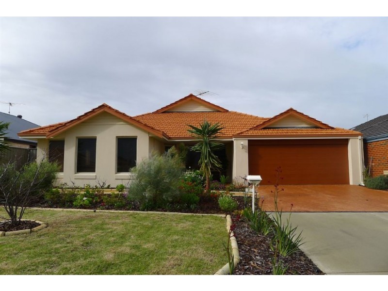 7 Spelthorne Way, Wellard WA 6170