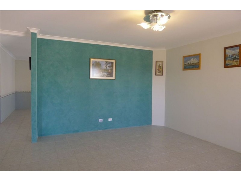 7 Spelthorne Way, Wellard WA 6170
