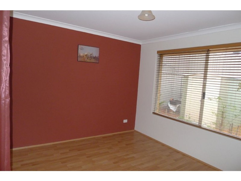 7 Spelthorne Way, Wellard WA 6170