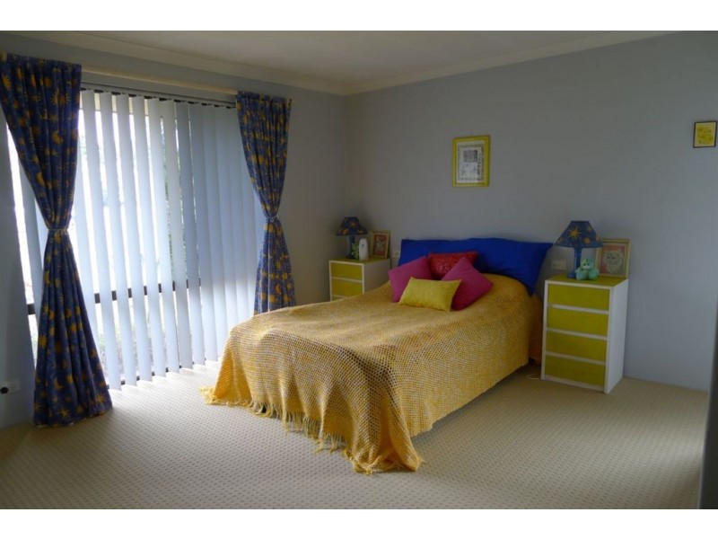 2 Stainton Place, Leeming WA 6149