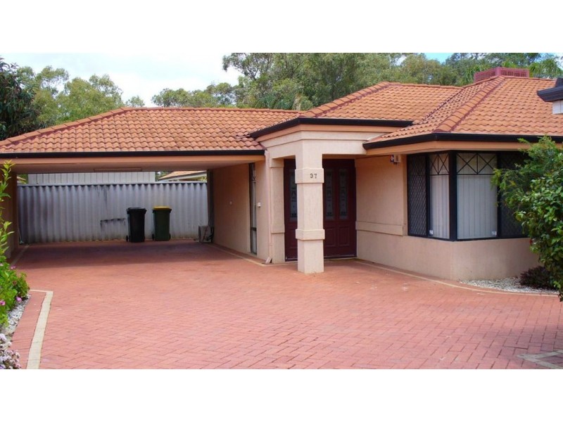 2/35 Burton Street, Bentley WA 6102