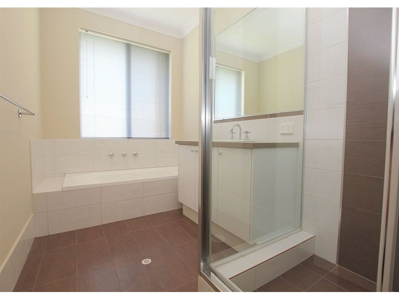 59 Macquarie Boulevard, Hammond Park WA 6164