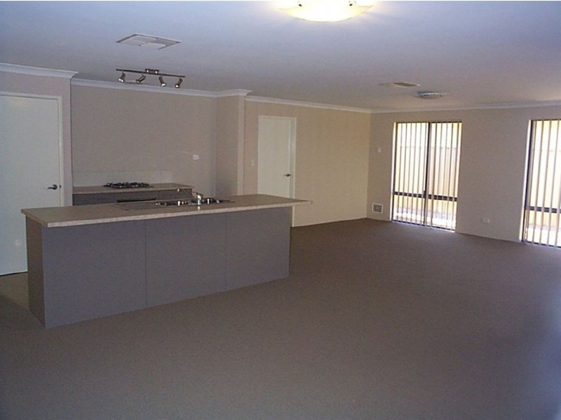 69 Stortford Road, Southern River WA 6110