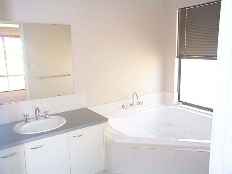 69 Stortford Road, Southern River WA 6110