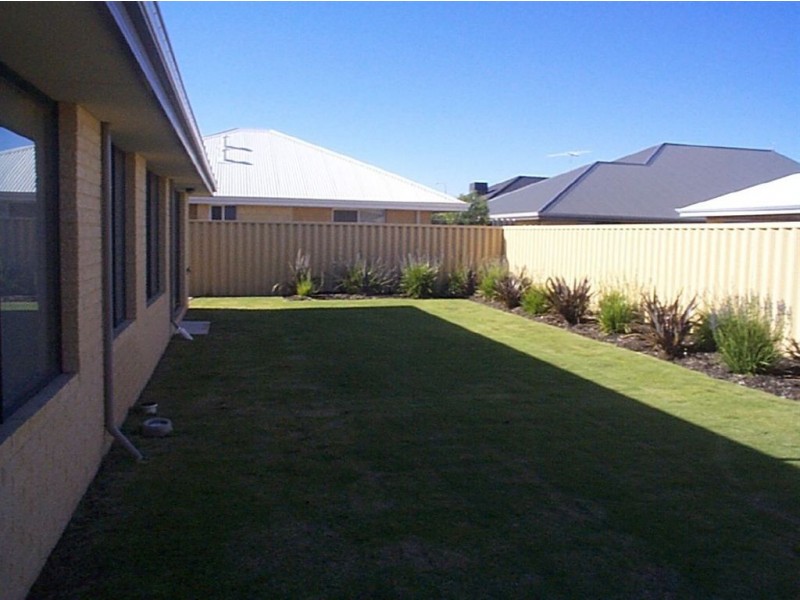 69 Stortford Road, Southern River WA 6110