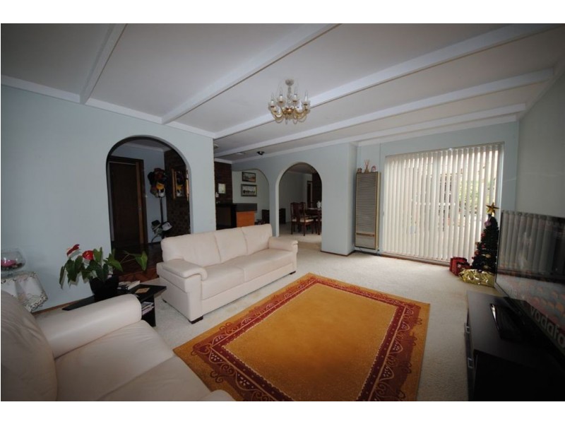 52 Bull Creek Drive, Bull Creek WA 6149