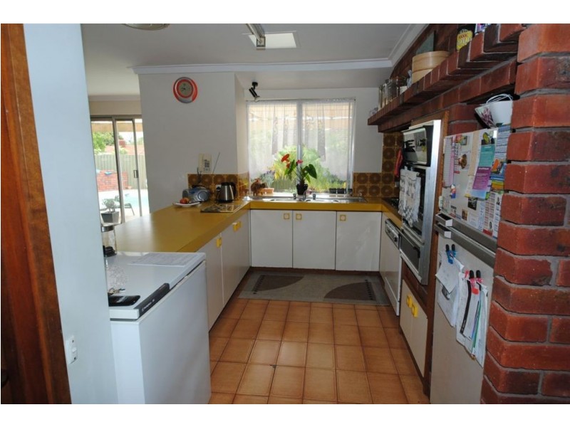 52 Bull Creek Drive, Bull Creek WA 6149