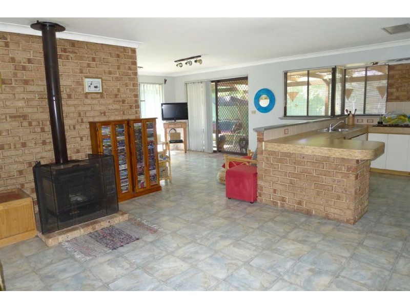 2 Stainton Place, Leeming WA 6149