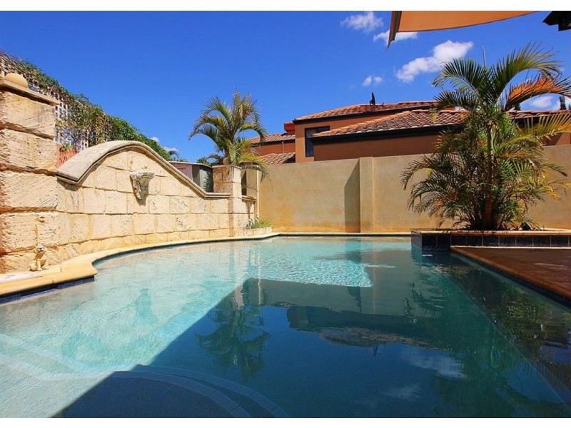 107 Glen Iris Drive, Jandakot WA 6164