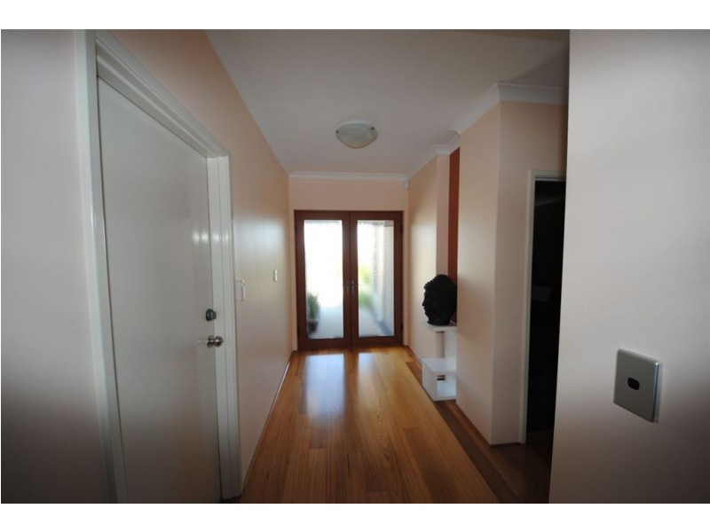 3 Baumea Turn, Hammond Park WA 6164