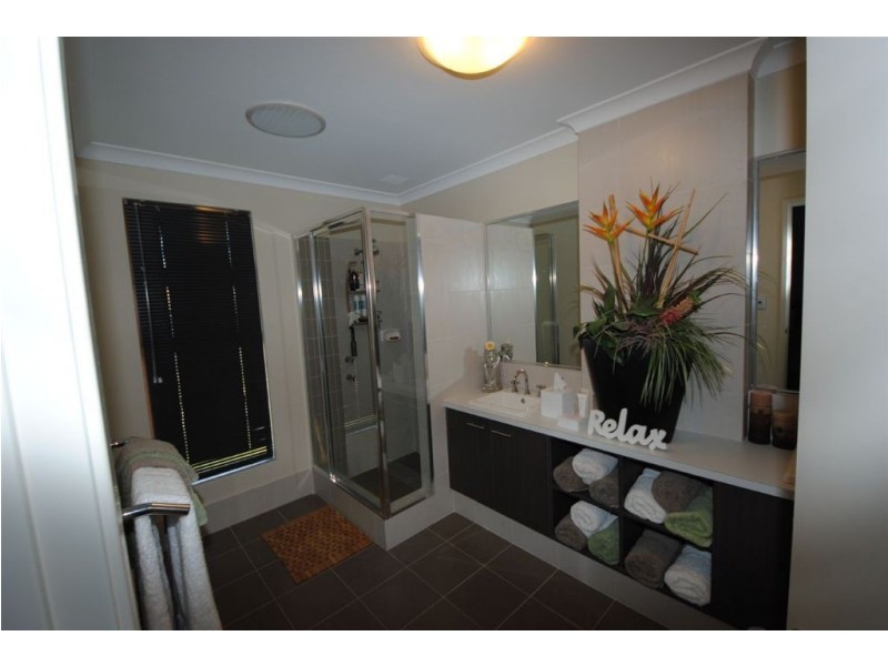 3 Baumea Turn, Hammond Park WA 6164