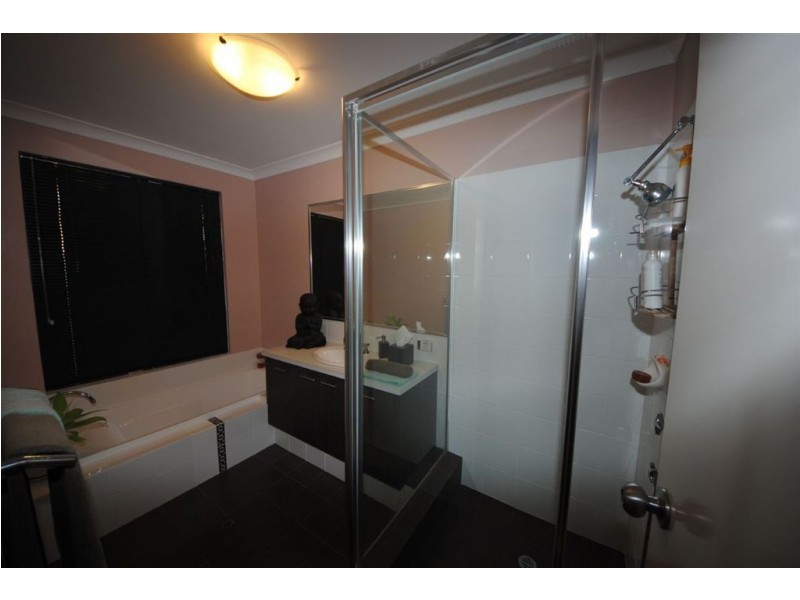 3 Baumea Turn, Hammond Park WA 6164
