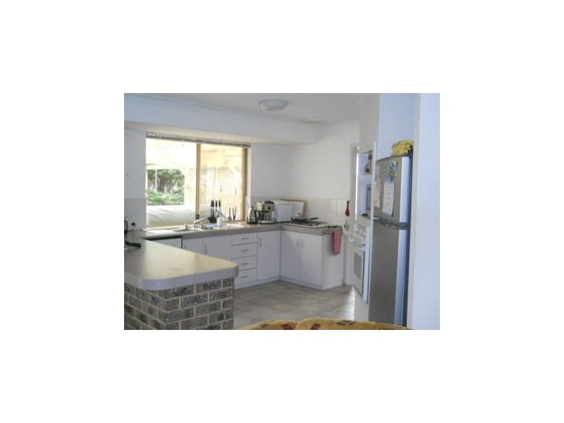 111 Jackson Avenue, Winthrop WA 6150