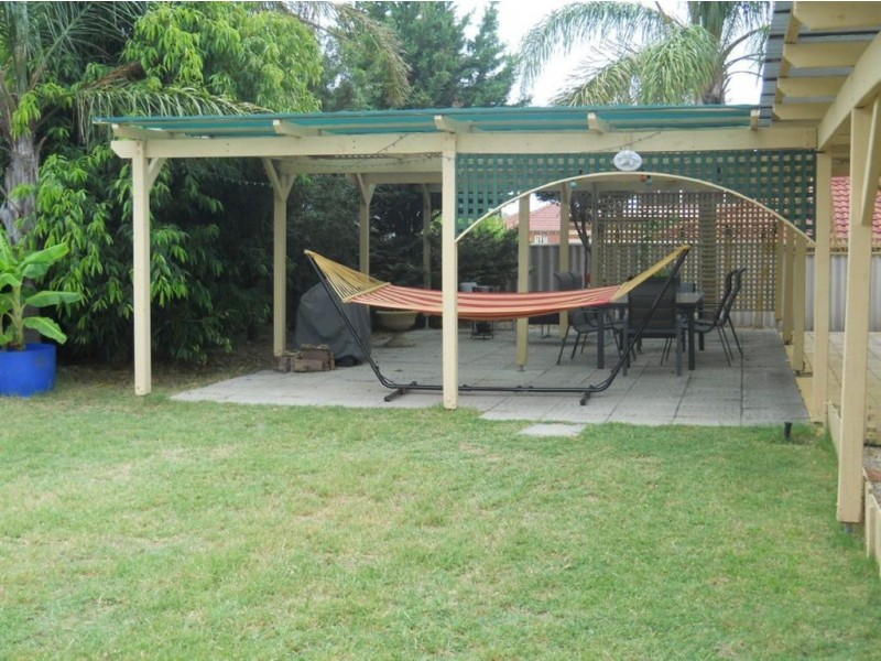 111 Jackson Avenue, Winthrop WA 6150