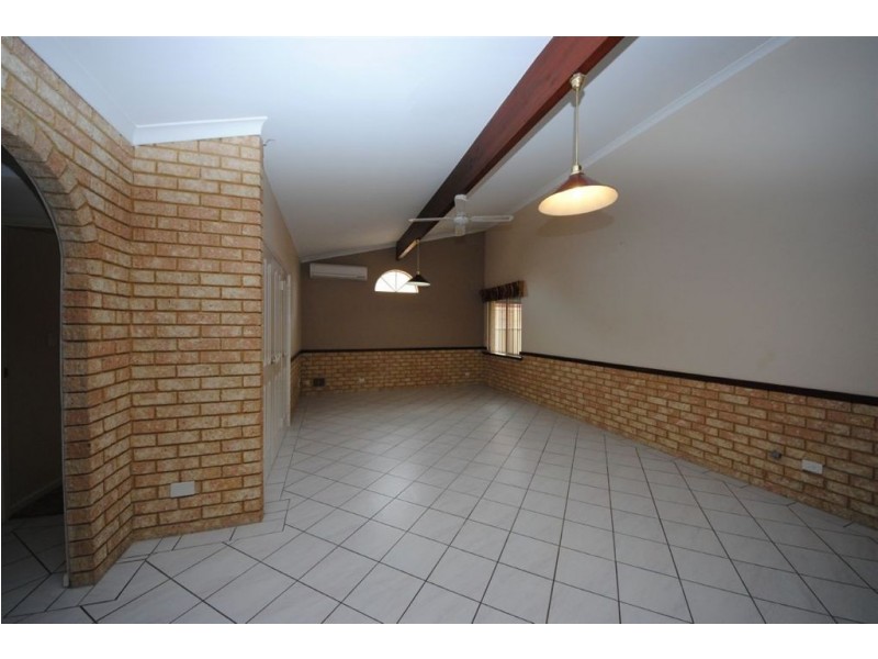 262 Corinthian Road, Riverton WA 6148