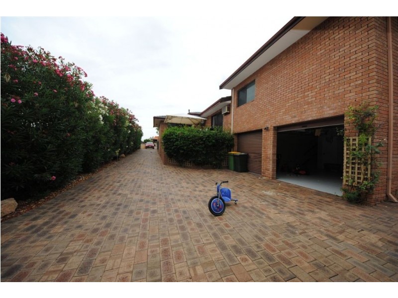 3 Minchin Place, Bull Creek WA 6149