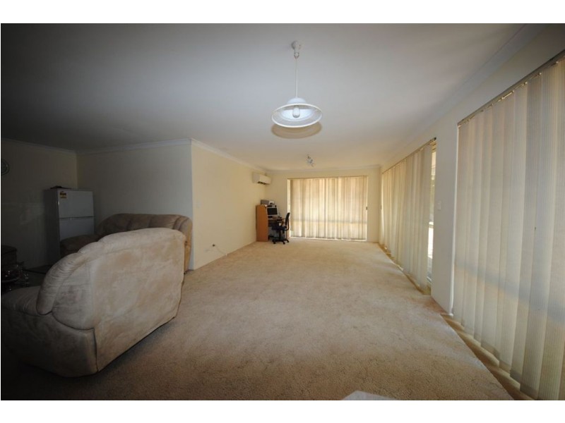 55 La Fayette Boulevard, Bibra Lake WA 6163