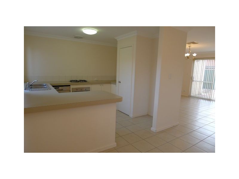 4/100 Great Northern Highway, Midland WA 6056