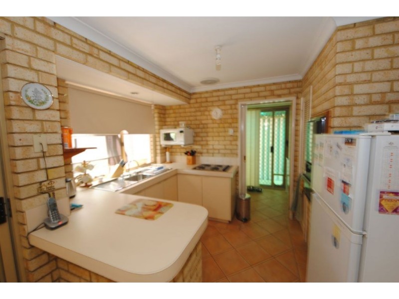 5b Cary Green, Bateman WA 6150