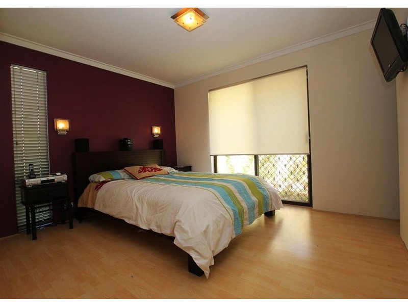 3 Hayes Road, Leeming WA 6149