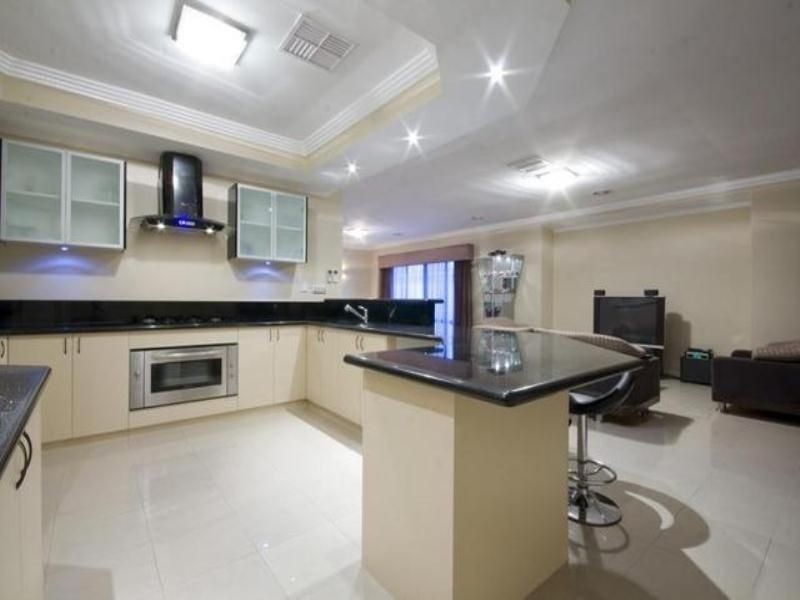 11 Radiata Promenade, Aubin Grove WA 6164