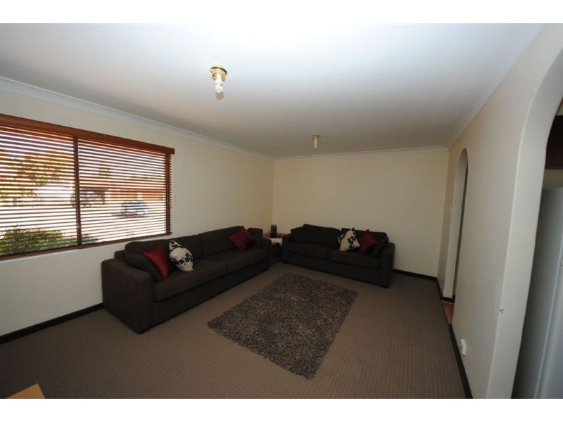 b/4 Kennedy close, Bull Creek WA 6149