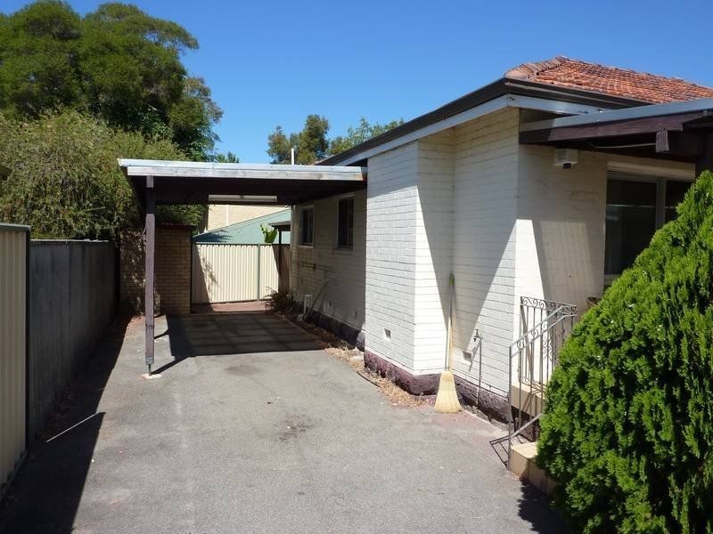 86 Leach Highway, Wilson WA 6107