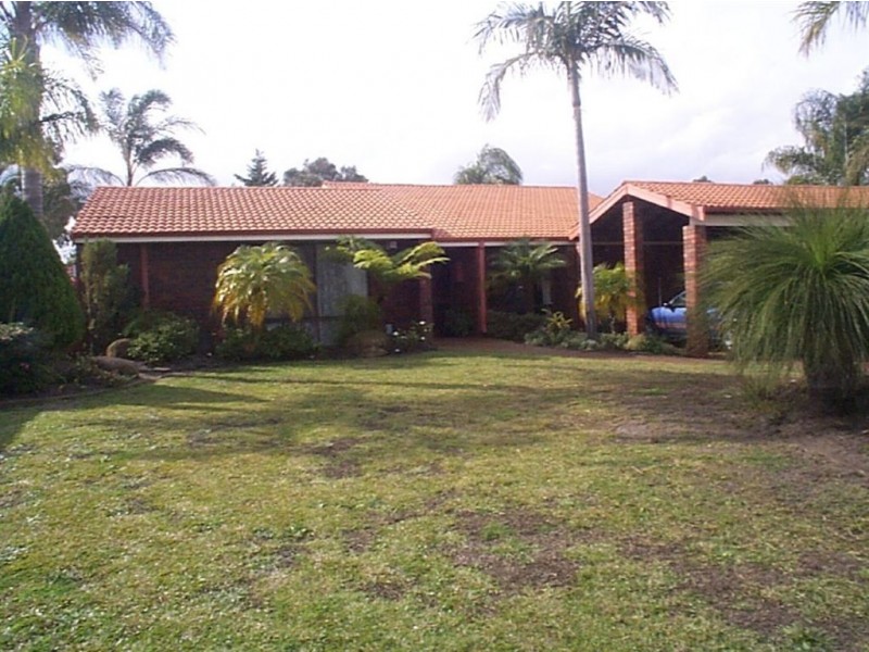 8 Reilly Court, Leeming WA 6149