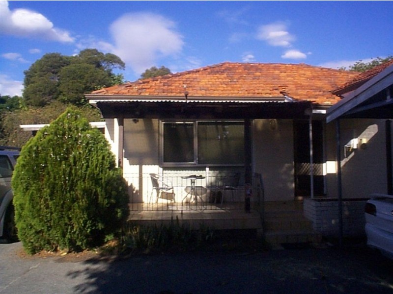 86 Leach Highway, Wilson WA 6107