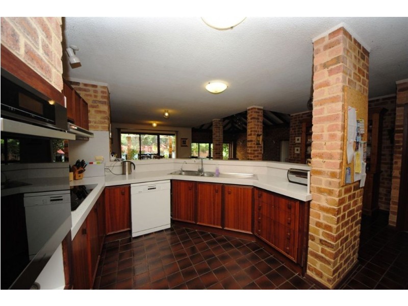 5 McWhae Place, Bull Creek WA 6149