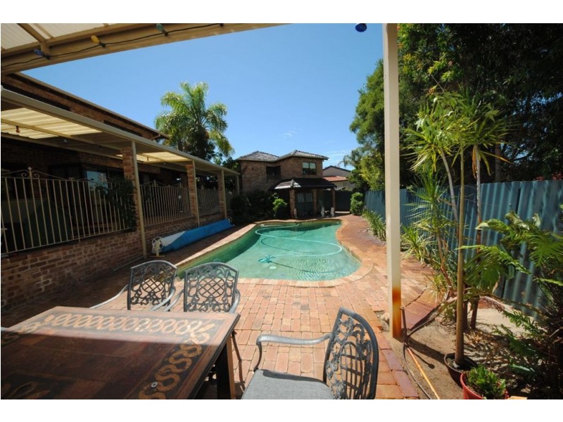 5 McWhae Place, Bull Creek WA 6149