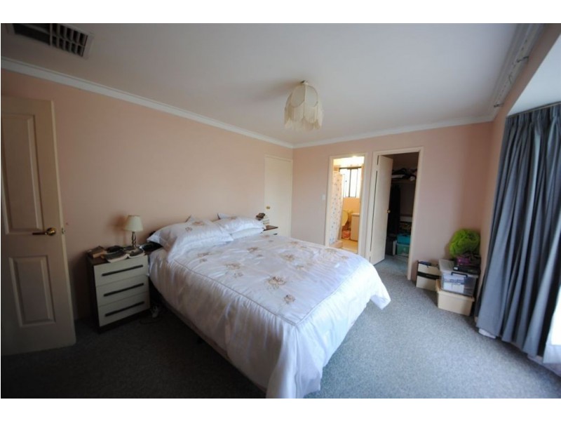 20 Reveley Court, Samson WA 6163