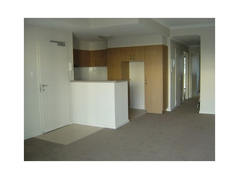 4/5 Ibera Way, Success WA 6164