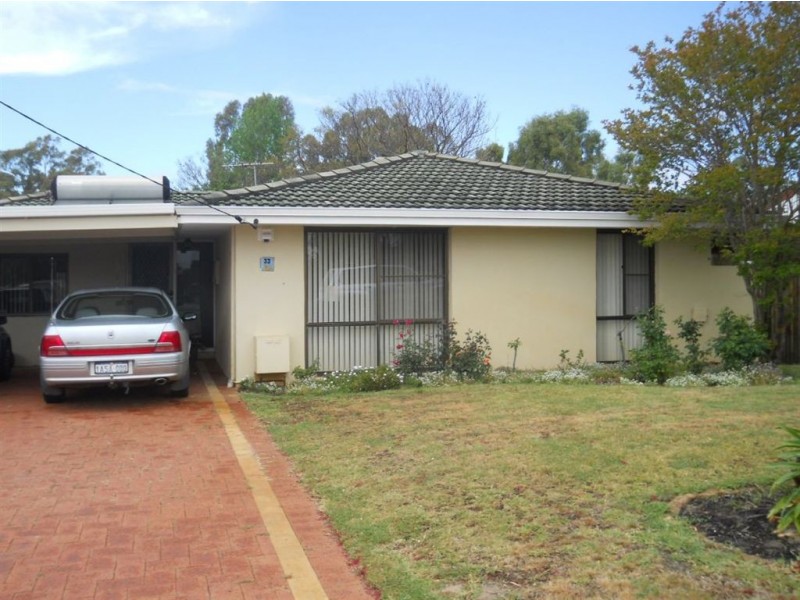 33 Flinders Crescent, Bull Creek WA 6149