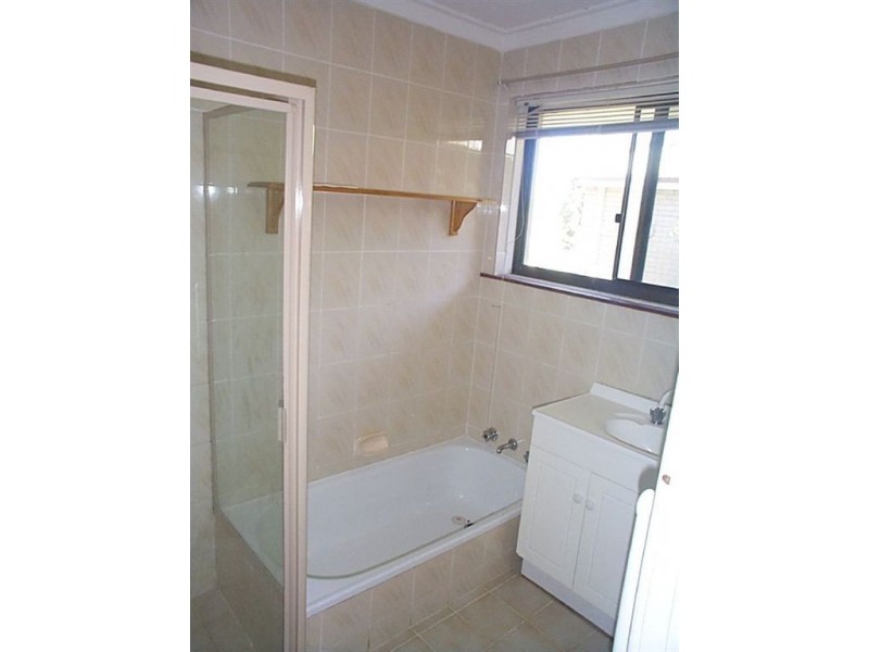 33 Flinders Crescent, Bull Creek WA 6149