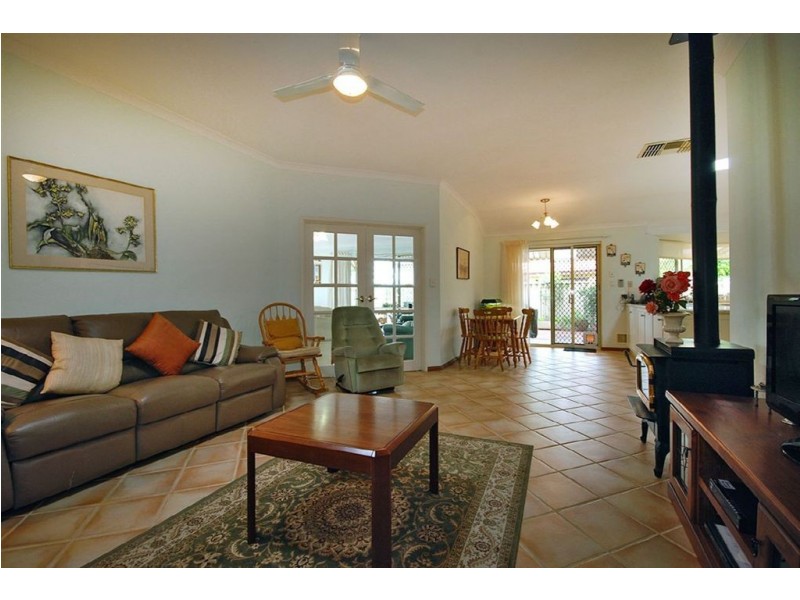 12 Westringia Retreat, Canning Vale WA 6155